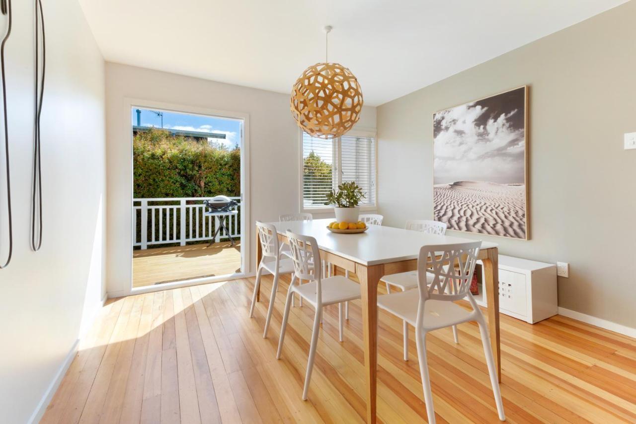 Eight On Church - Near Mudbrick & Cable Bay Oneroa Exterior foto